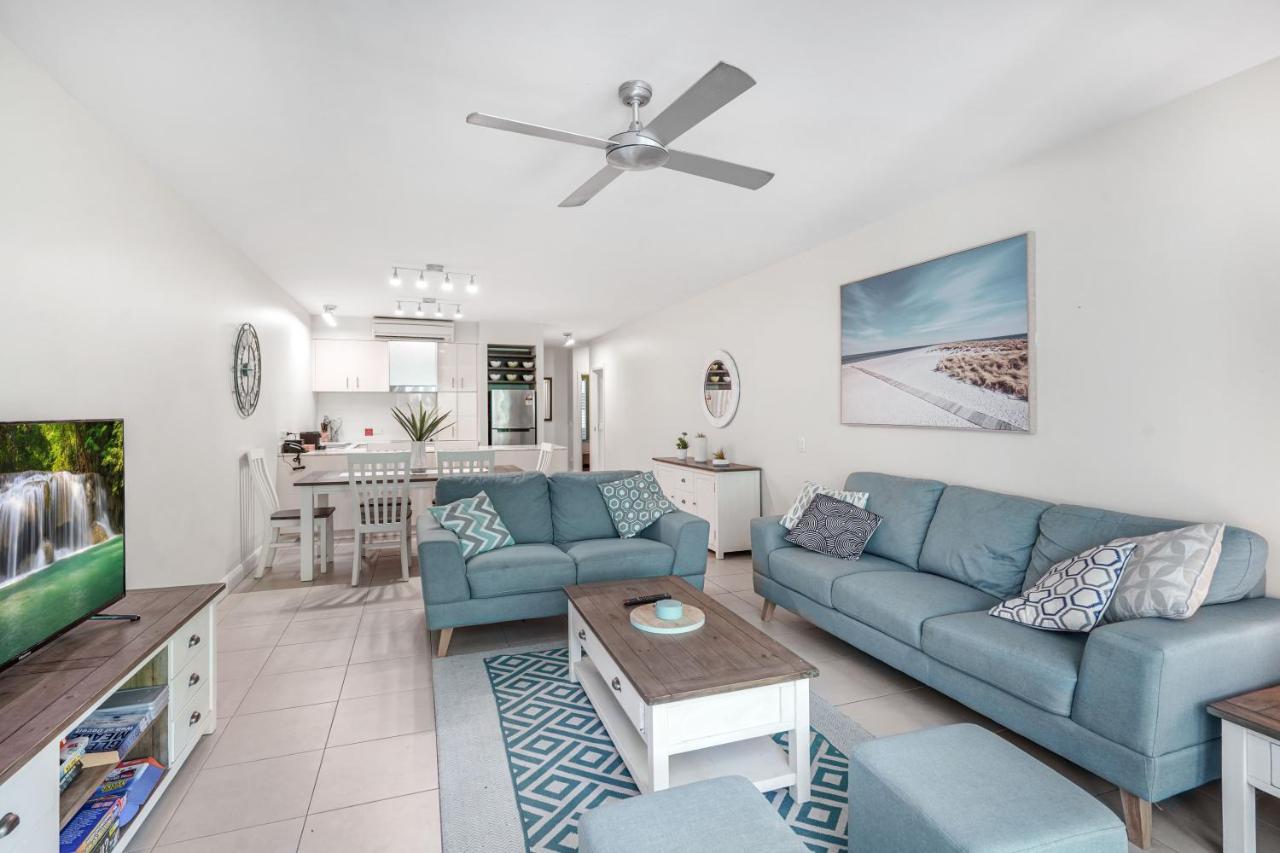 The Beach Club Premium Private Apartments Palm Cove Kültér fotó